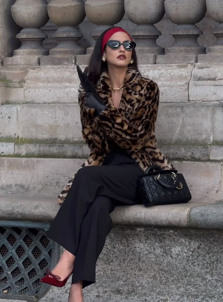 Top 5 Mob Wife Outfit