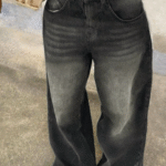 The Secret to Styling Baggy Jeans outfit Like a Pro